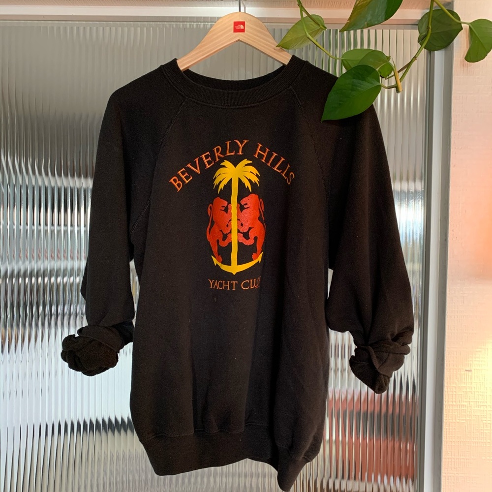 BEVERLY HILLS VINTAGE CREW